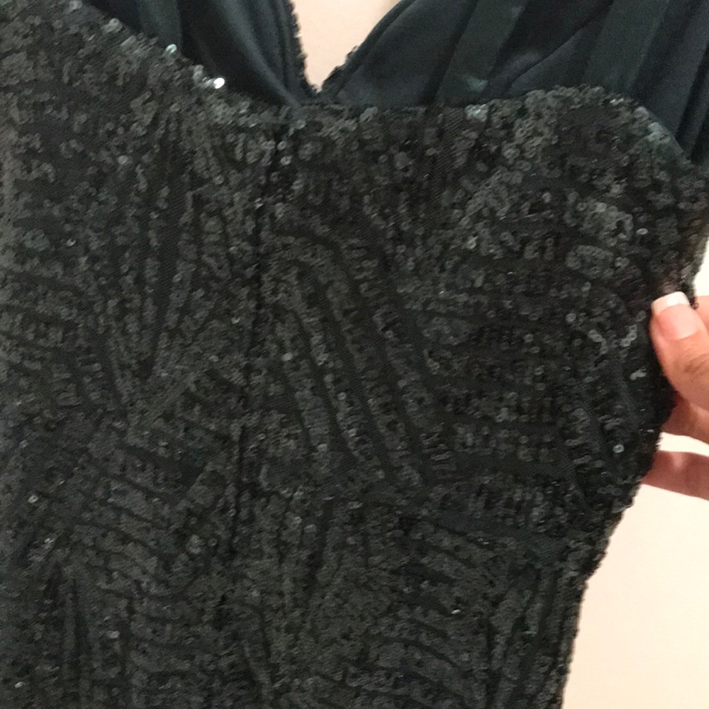 Dress - Picture 4 of 6
